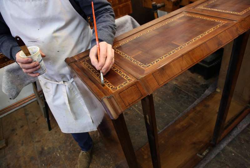 Old becomes beautiful: old craftsmanship for beautiful living