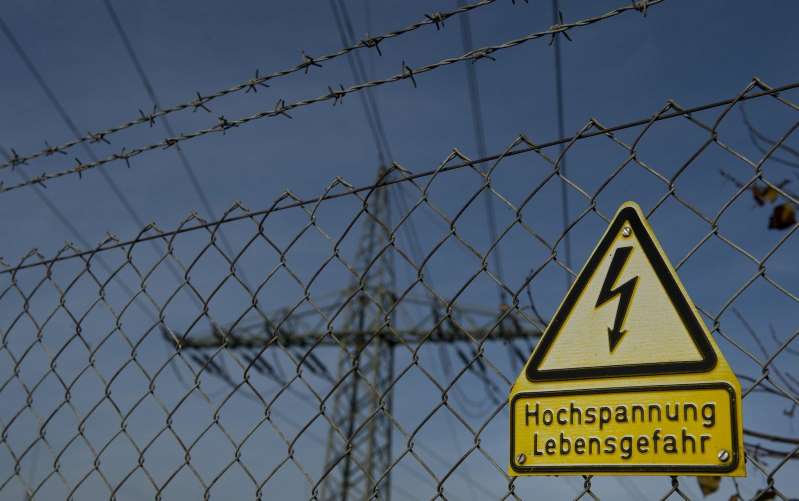 Cold has recently dampened electricity consumption more than corona lockdown