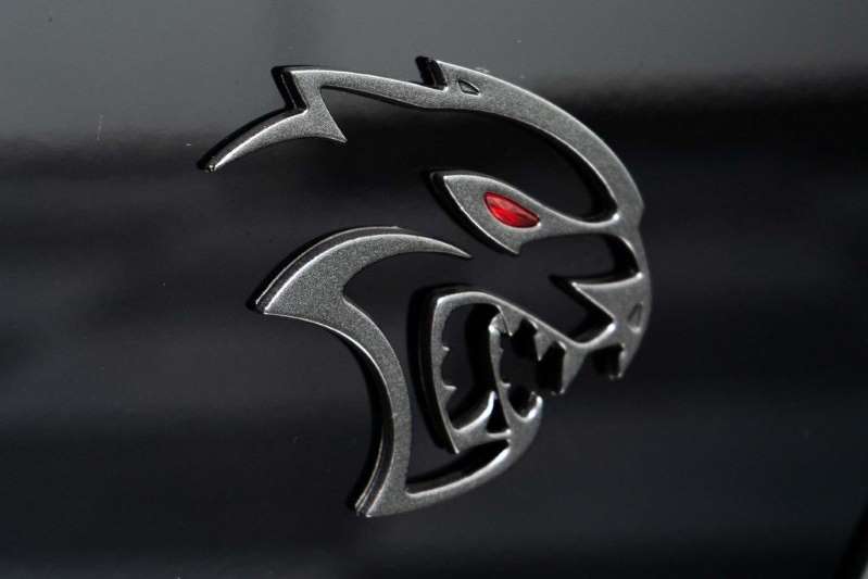 Counting cats: your favorite animal on the emblems of automotive brands