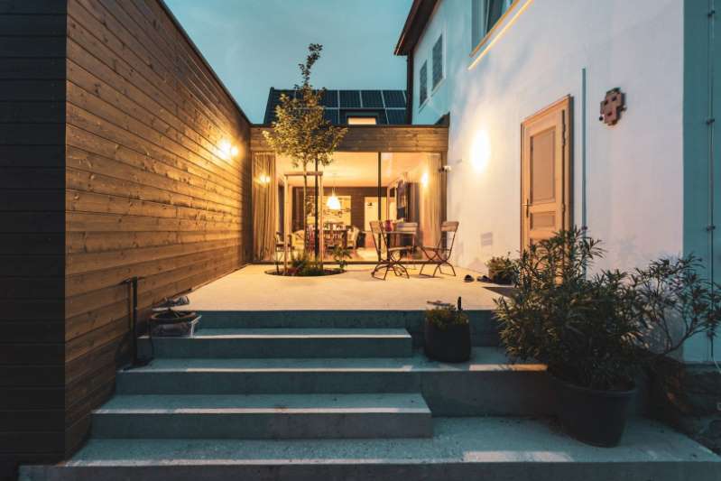 Architect house: an ensemble of old and new in Klosterneuburg