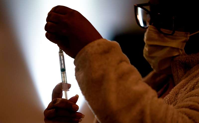 Hong Kong suspends Pfizer vaccinations due to packaging defects
