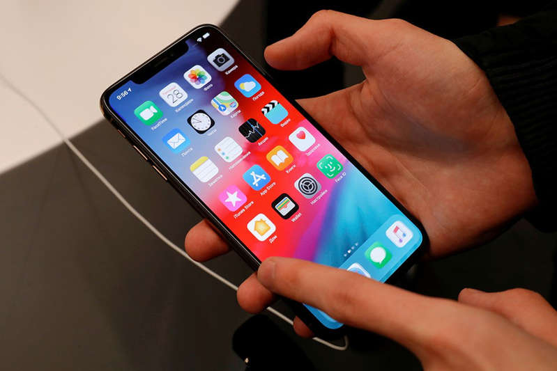 British mint plans to extract gold from old smartphones and TVs