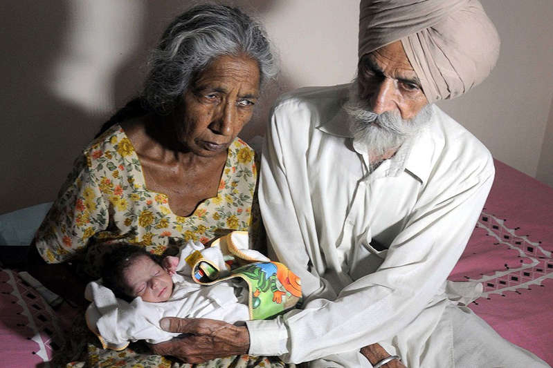 In India, a 65-year-old woman gave birth to her first child