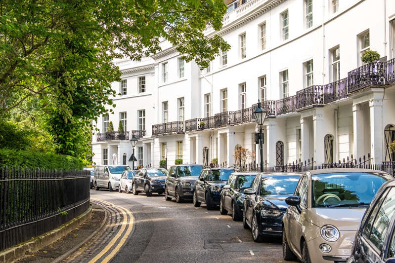 London sells parking space for $ 1 million