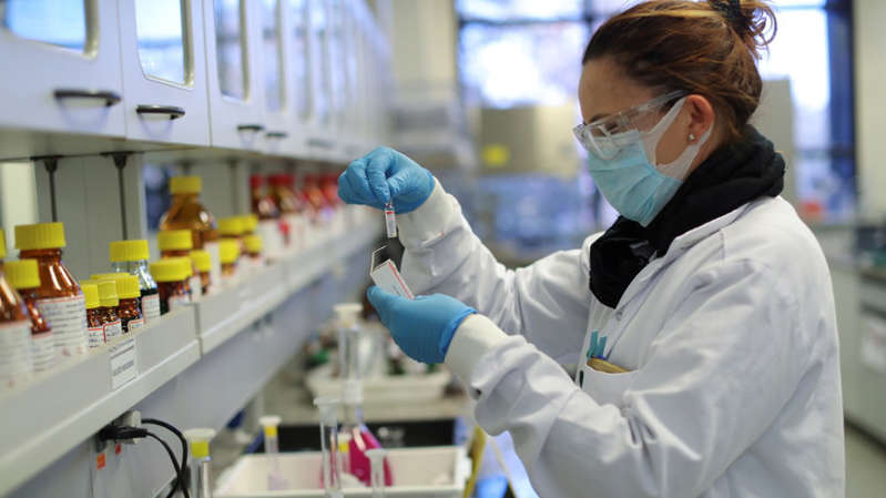 Virologist Altstein commented on the detection of a variety of coronavirus AY.4.2 in Russia