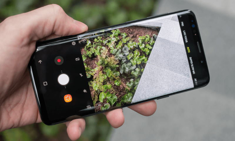 This is why any Android smartphone can shoot video worse than an iPhone.