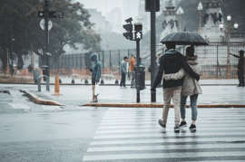 The doctor said that changing the weather does not affect health