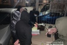 Police of Nikolaev region detained a gang house thieves: robbed rich houses 