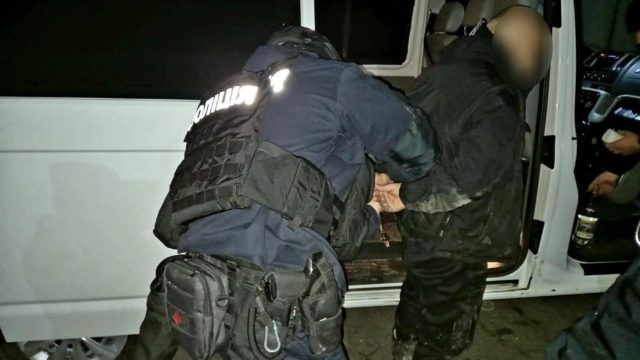 Police of Nikolaev region detained a gang house thieves: robbed rich houses 