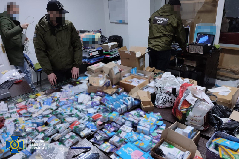 SBU exposed a powerful bot farm in Chernivtsi