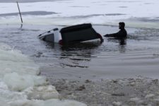 A car was pulled out of the Dnieper in Cherkasy