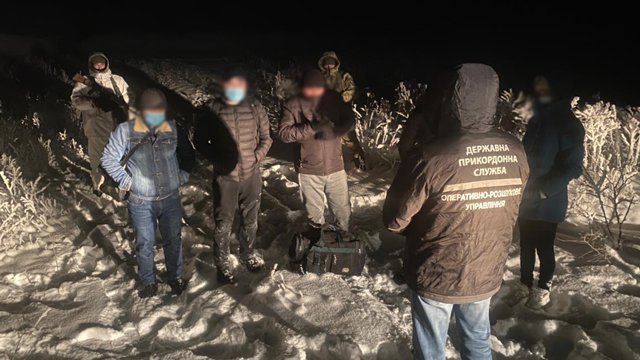  In the Luhansk region, a group of foreigners was detained trying to 