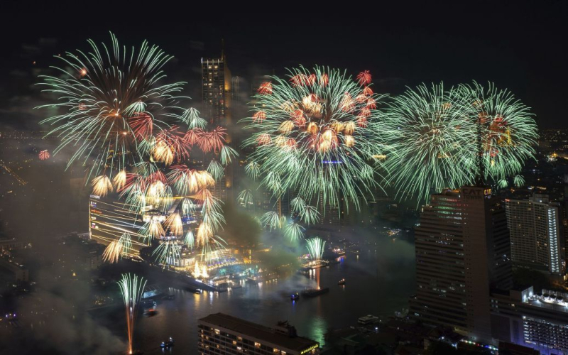  With light shows and grandiose fireworks: how the world met 2022 (photo, video) 