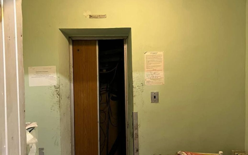 In Moscow, in the President Hotel, an elevator fell from a height of the 7th floor: two dead (photo, video)