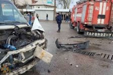 The driver did not hear special signals: in Zaporozhye, the minibus collided with a fire truck