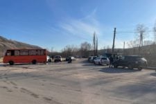 Only women and children are allowed through: dozens of cars cross the border of Ukraine with Moldova