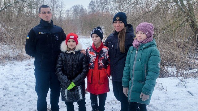 She kept her above the water for 20 minutes: a sixth-grader saved her brother in the Vinnitsa region