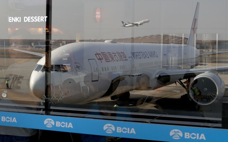 Boeing passenger plane crash in China: eerie video of plane crash released