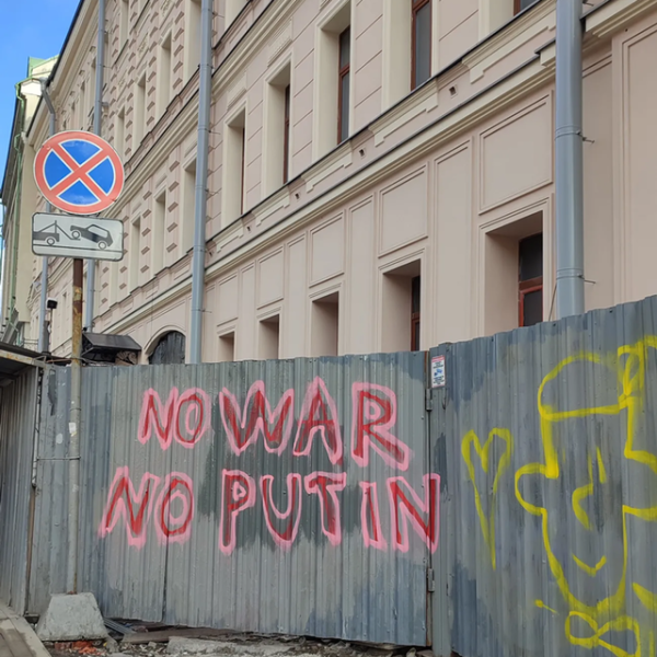 Invisible protests: Russians have found a way to express disagreement with Putin