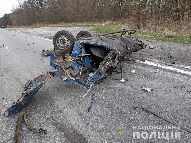 I hit an anti-tank mine: nearby a passenger car exploded from Chernihiv, the driver died