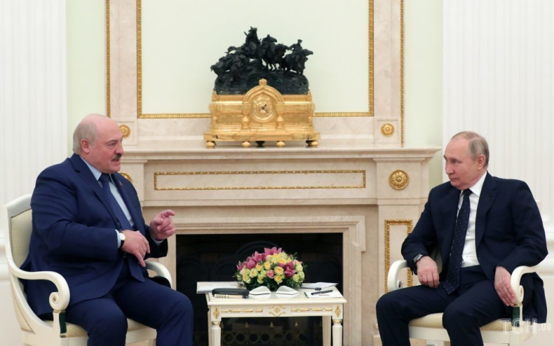 Lukashenko can use people's militia against Putin – expert
