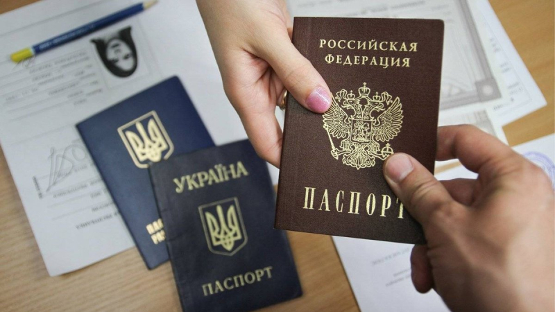 The invaders are going to distribute Russian passports in the occupied Kherson region and Zaporozhye
