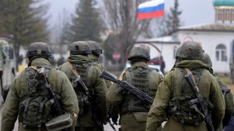 Occupiers in Crimea plan to use college graduates as 'cannon fodder'
