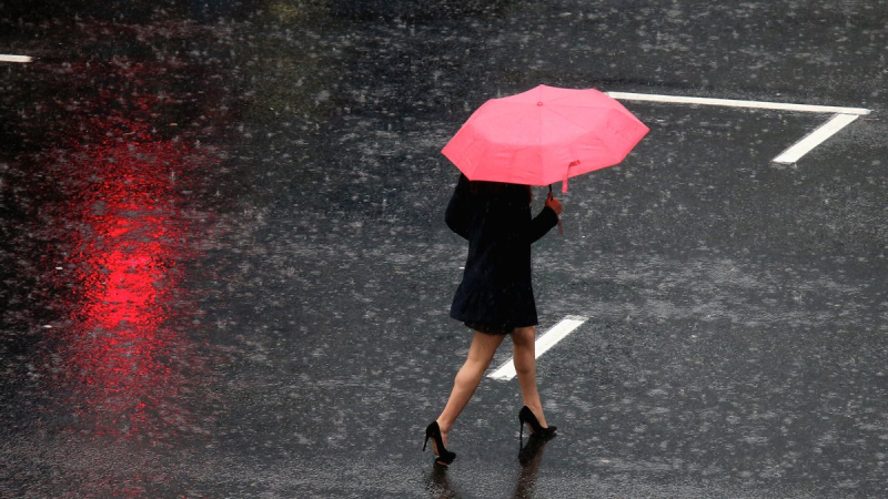Storm warning announced throughout Ukraine