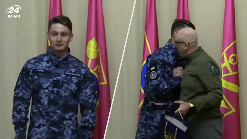 Reznikov awarded sailor Tamilov with a named firearm: he destroyed an enemy aircraft