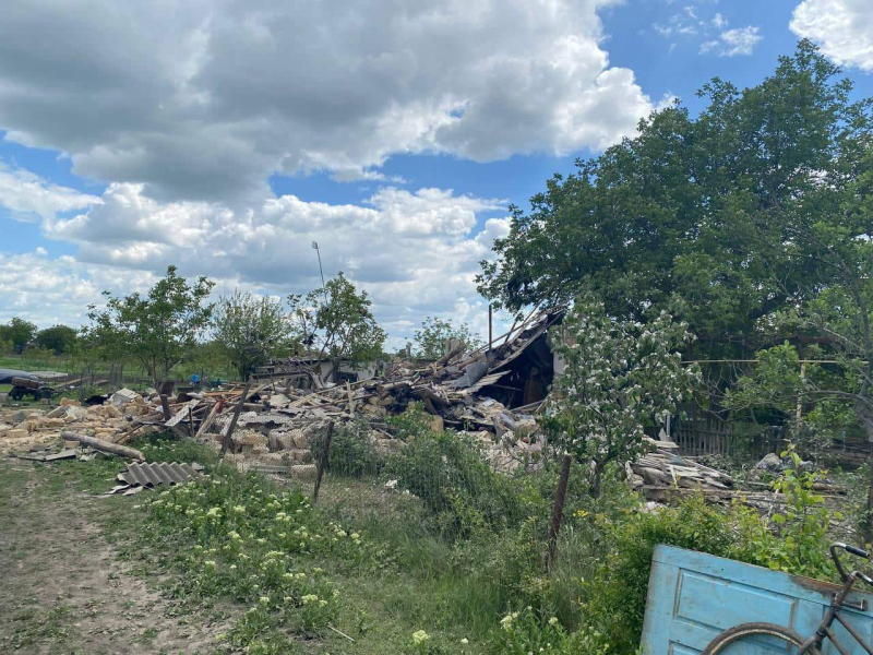  The family was saved by the neighbors: in the Nikolaev region, the Russians destroyed a residential building to the foundation