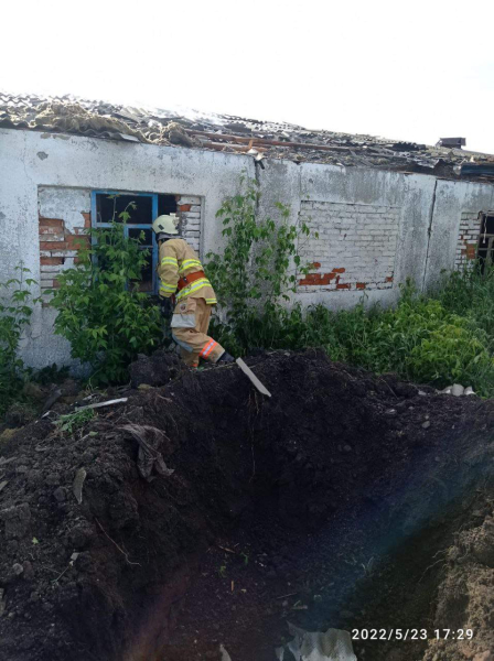 Sumshshchina was shelled from Russia mortars and artillery: a farm caught fire