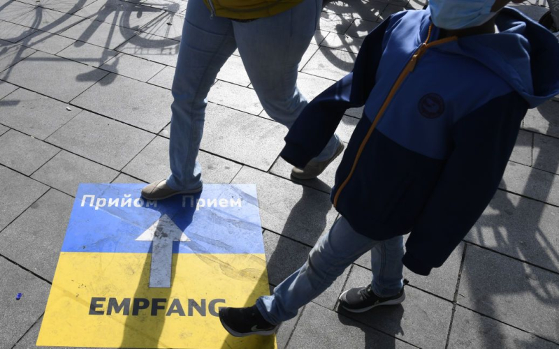 Ukrainian refugees abroad will have to pay taxes: what are the conditions