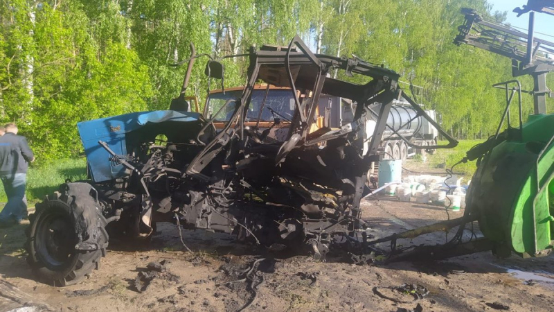 In the Chernihiv region, a tractor ran over an explosive device, the driver died