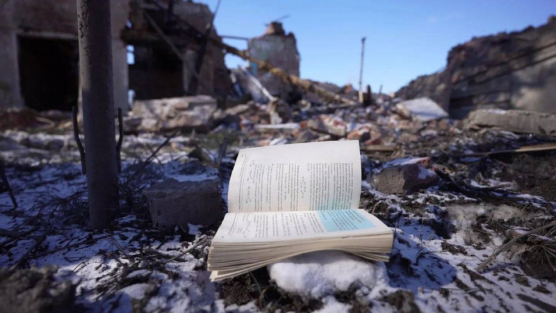 Instead of the last call – of a siren: Zelensky showed schools affected by the war