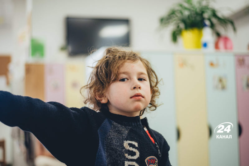 Home – is where the war is, – the poignant story of little Artem about the evacuation from the Luhansk region