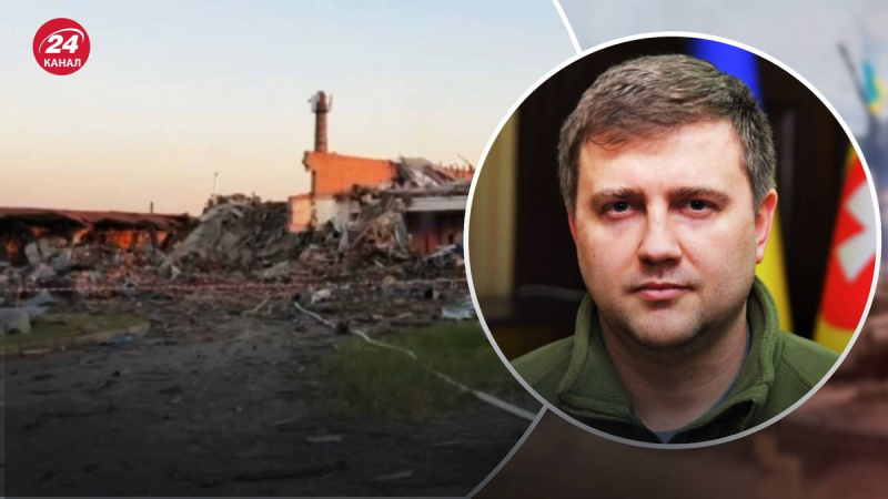 In Sarny under another dead was found in the rubble
