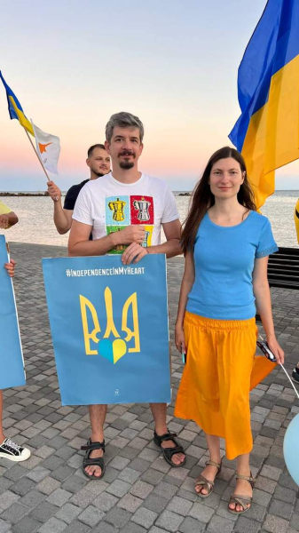 Ukrainians around the world took to the streets on Independence Day