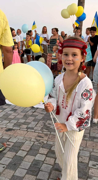 Ukrainians around the world took to the streets on Independence Day