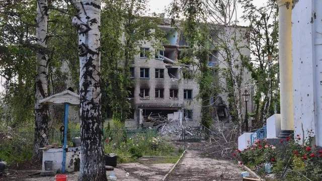 Russians "congratulated"Luhansk region on Independence Day with 35 powerful attacks and rocket strikes