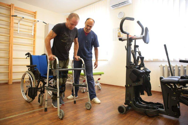 The ministers of Ukraine and Poland arrived in Lviv: together with Sadov they visited the military in the hospital