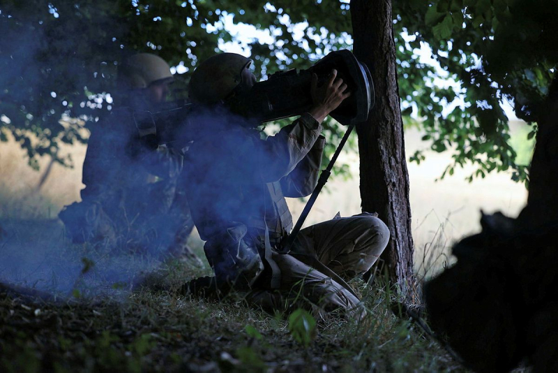 Ukrainian Armed Forces learn to destroy tanks under the guidance of British instructors: photos shown at the General Staff