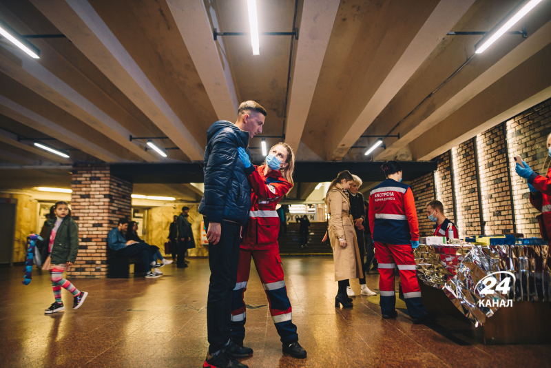 In the Kiev metro they trained to provide medical care: how it was – Channel 24 photo report