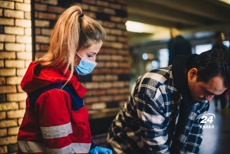 They trained to provide medical care in the Kiev metro: how it was – Channel 24 photo report