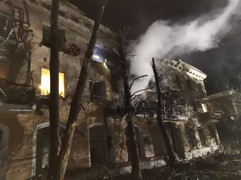The number of victims of the shelling of Zaporozhye increased to 9: photos of the consequences of the Russian attack