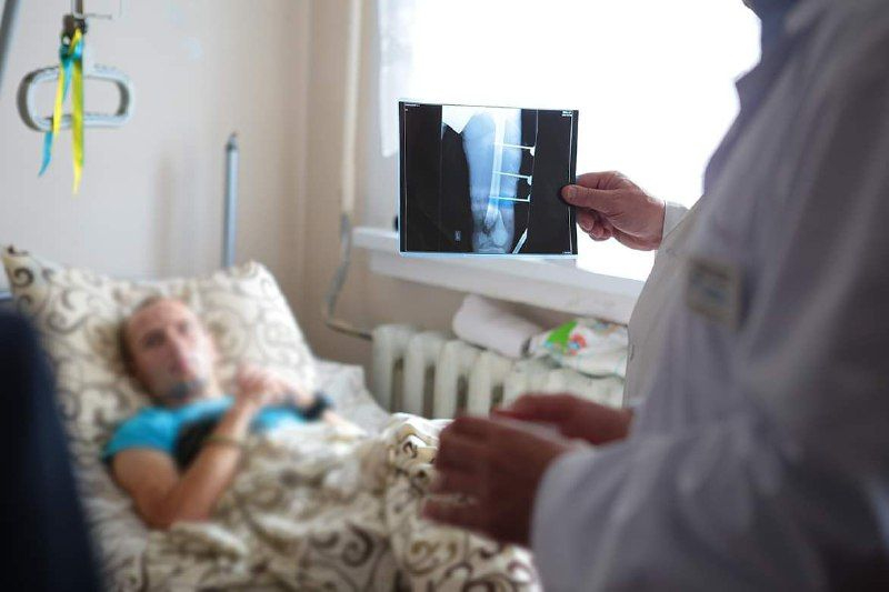 The ministers of Ukraine and Poland arrived in Lviv: together with Sadov they visited the military in the hospital
