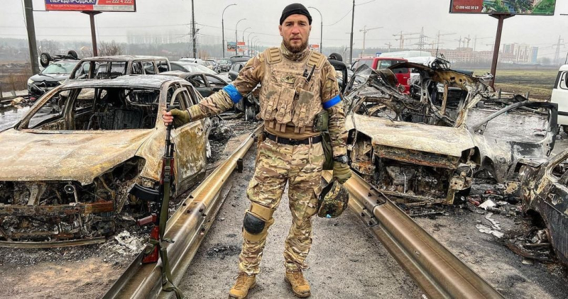 I put aside thoughts of fatigue, because I know who has a hard time in the trenches: an MMA fighter called for donations to the Armed Forces of Ukraine