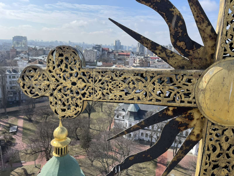 Sofia Kyiv wants to restore the domes for 79 million UAH, the public is outraged