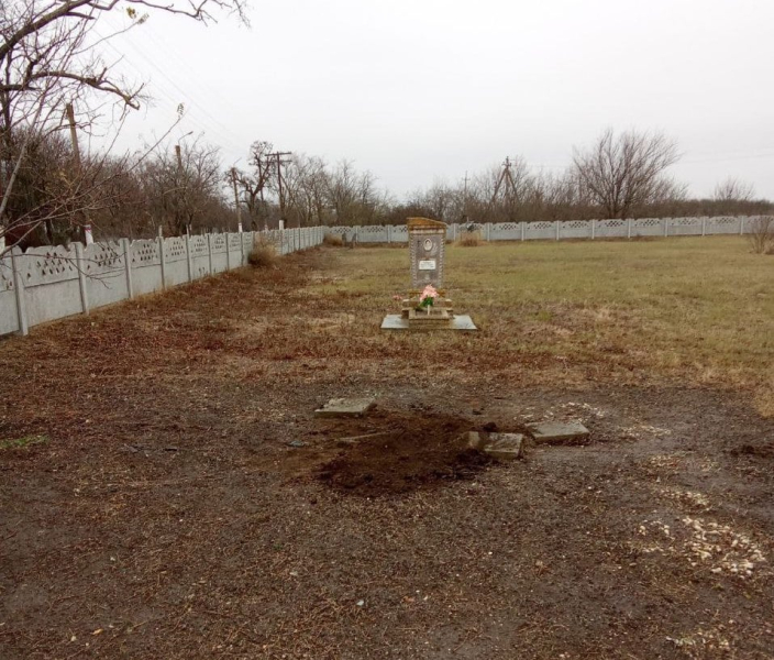 In the Kherson region, the occupiers destroyed 14 monuments to the victims of the Holodomor