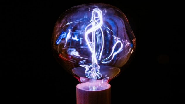 Графики отключения света 18 июня будут действовать по Украине весь день