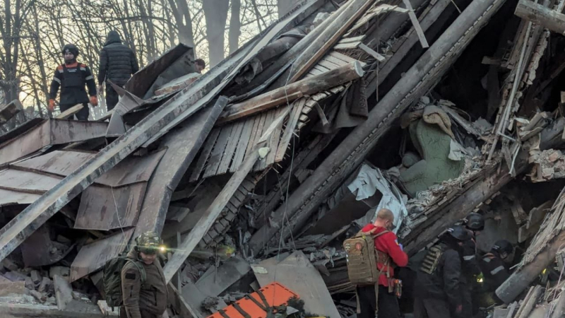 Удар по Кривому Рогу 24 декабря: есть погибший, количество раненых выросло до 17